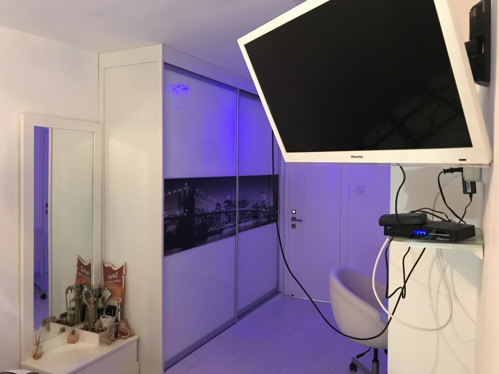 Charming Unit With Pool And Great Amenities Apartment Rishon Leziyyon Exterior photo