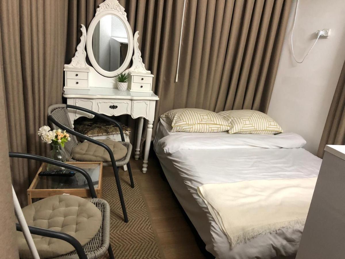 Charming Unit With Pool And Great Amenities Apartment Rishon Leziyyon Exterior photo